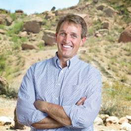 https://www.phoenixmag.com/wp-content/uploads/2012/10/phm1012_pfpo1_lg.jpg