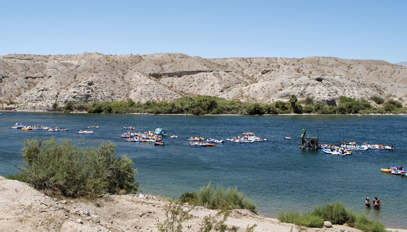 Photo By Mark Lipczynski; Bullhead City Regatta