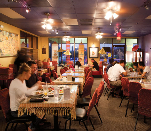 Cha Da Thai interior