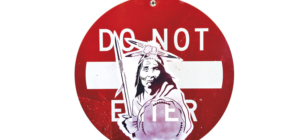https://www.phoenixmag.com/wp-content/uploads/2015/05/PHM0515PF15.jpg