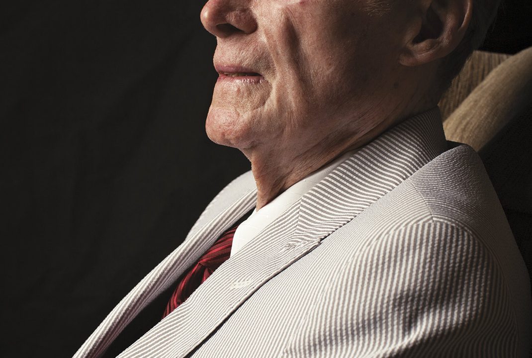 https://www.phoenixmag.com/wp-content/uploads/2015/09/PHM0915PFPPL01a-1070x720.jpg