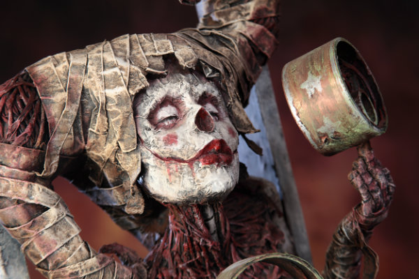 https://www.phoenixmag.com/wp-content/uploads/2015/11/deadstuffINTEXT.jpg
