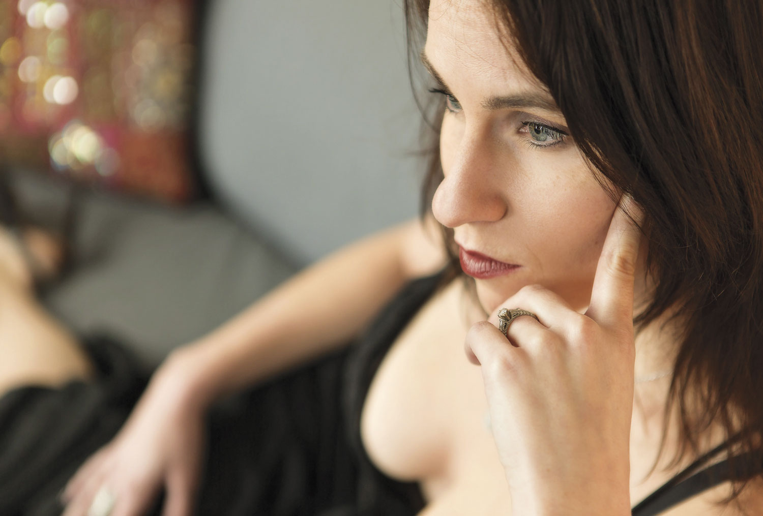 SAD sufferer and author Sara Dobie Bauer; photo by Mike Evers SAD sufferer and author Sara Dobie Bauer; photo by Mike Evers