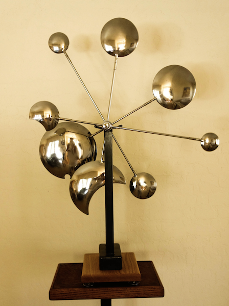 Untitled wheel sculpture by Harold Baldwin. Photo by Deborah Lewis.
