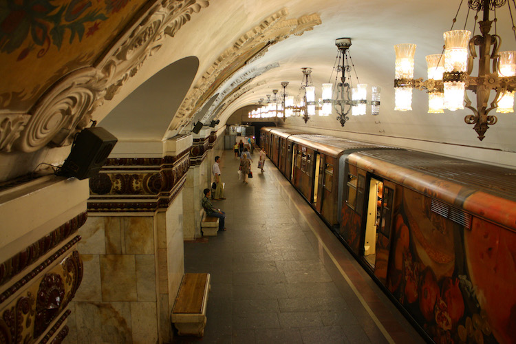 Moscow Metro. Photo courtesy Wikimedia Commons.