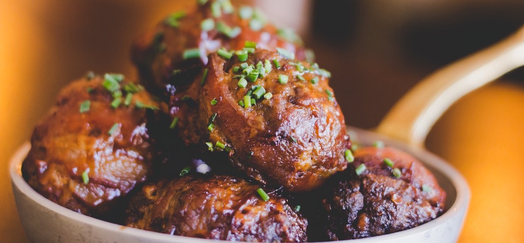 https://www.phoenixmag.com/wp-content/uploads/2017/11/BBQMeatBalls-11.jpeg