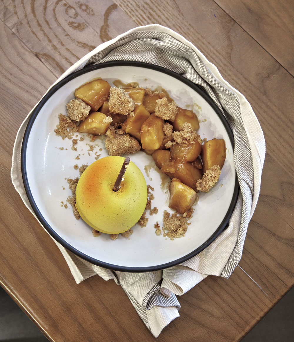 Apple crumble; Photo by David B. Moore