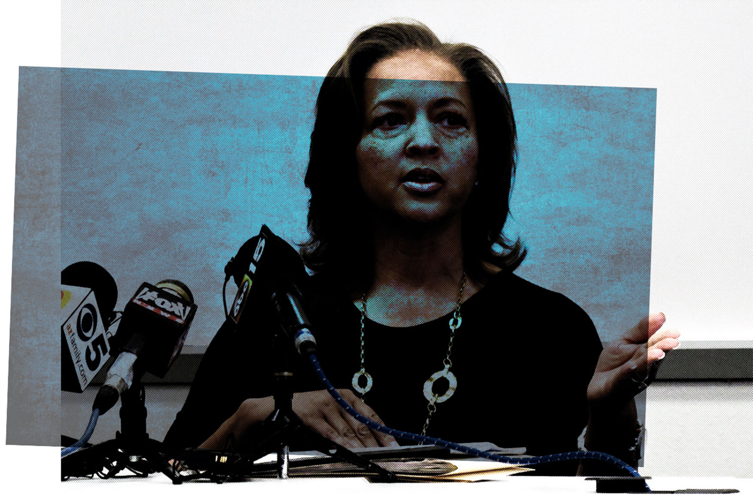 Connie Jones speaking at a press conference on June 12, 2018, at Coconino County Sheriff’s Office in Flagstaff; Photo by Felicia Fonseca/AP Images
