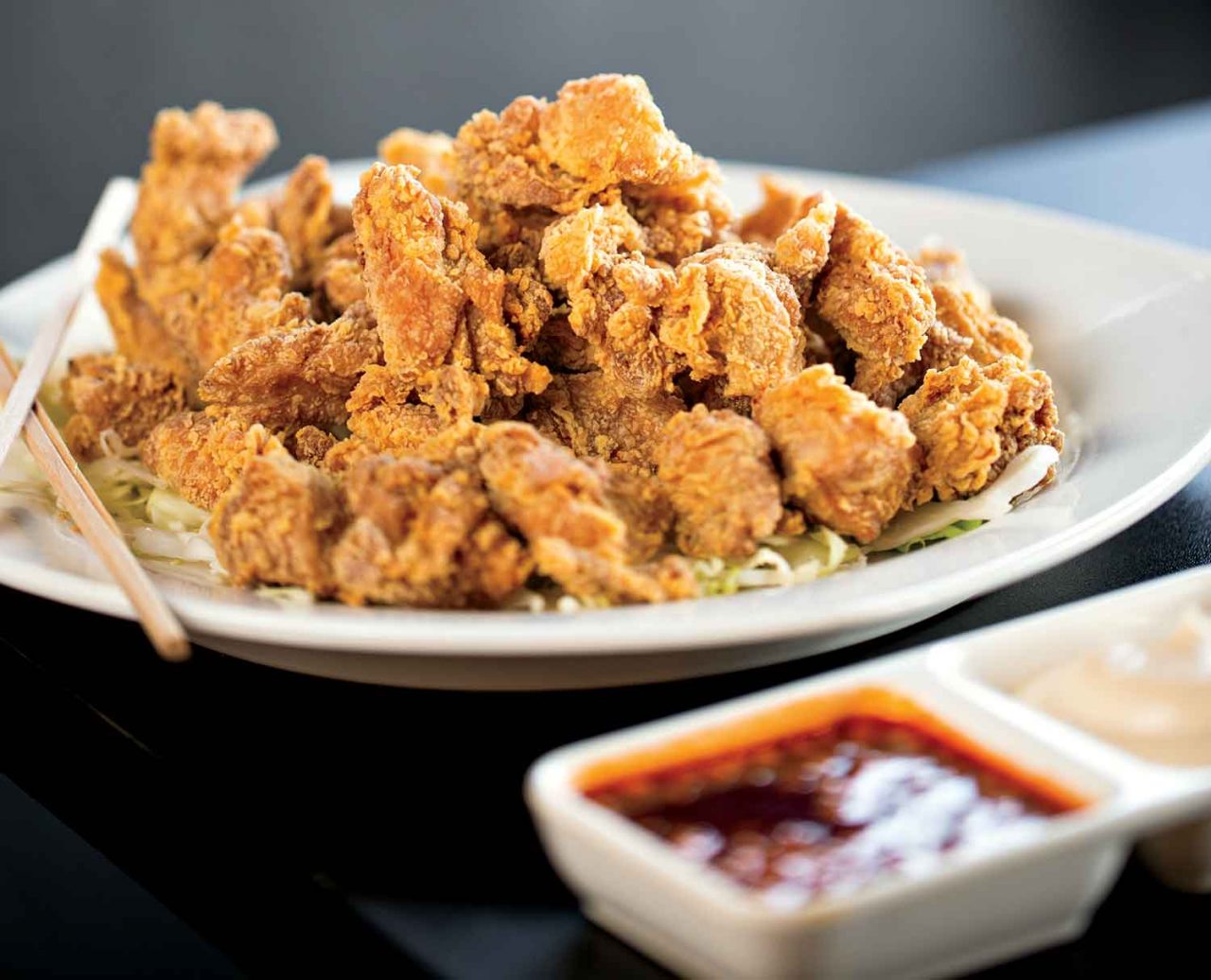 https://www.phoenixmag.com/wp-content/uploads/2018/11/PHM1118EB3B01a-1280x1036.jpg