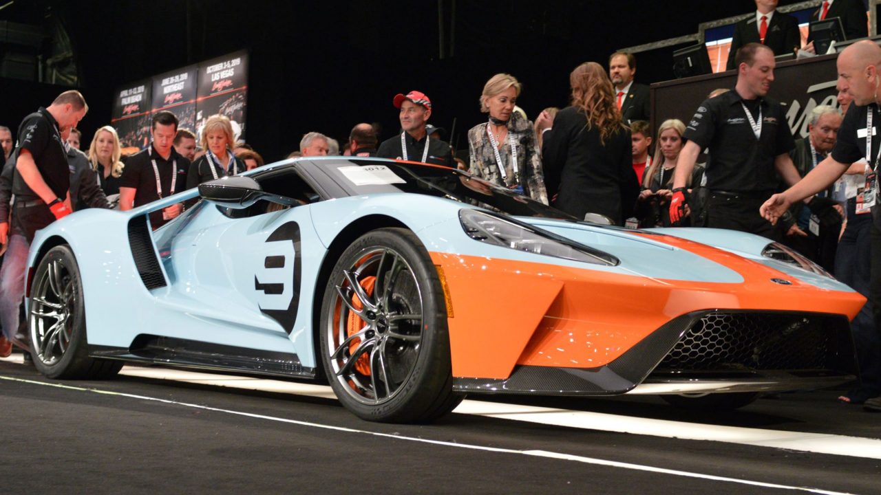 https://www.phoenixmag.com/wp-content/uploads/2019/03/Barrett-Scottsdale-2019-gt-1280x720.jpg