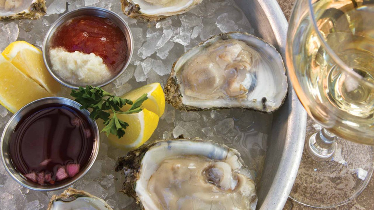 https://www.phoenixmag.com/wp-content/uploads/2019/03/phx_food_10-1280x720.jpg