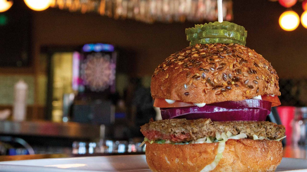 https://www.phoenixmag.com/wp-content/uploads/2019/03/phx_food_7-1280x720.jpg