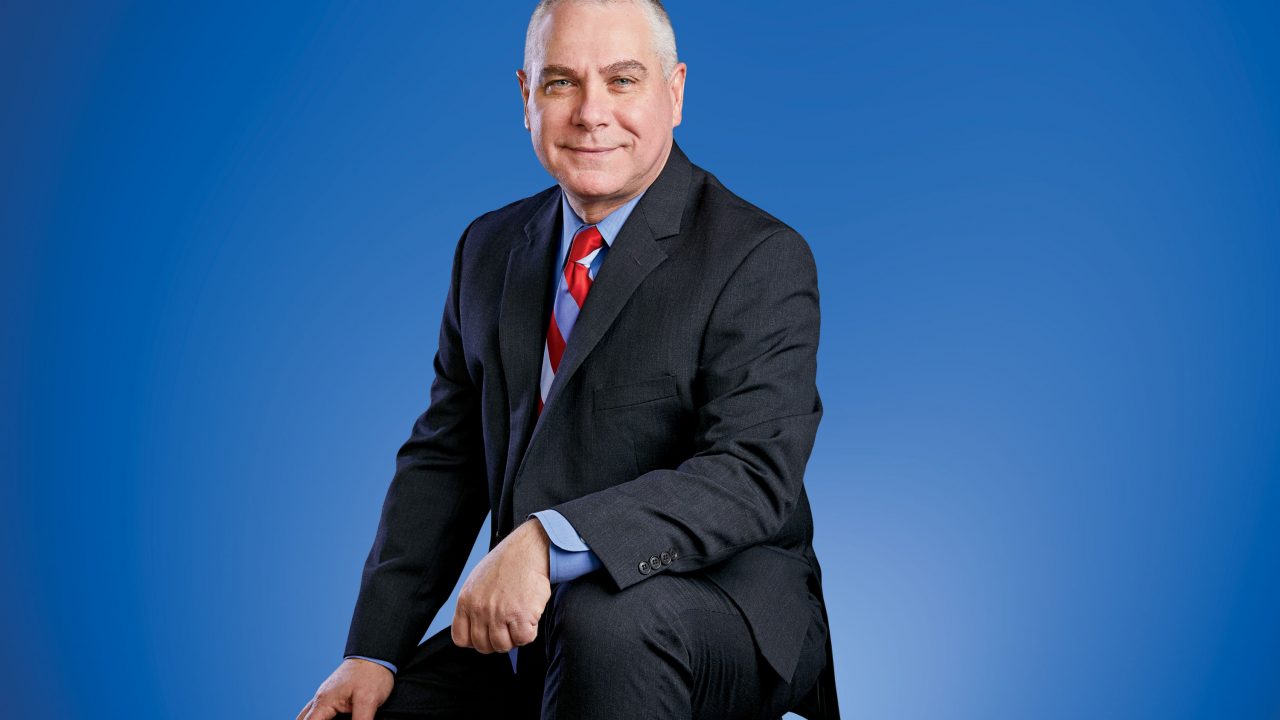 https://www.phoenixmag.com/wp-content/uploads/2019/06/PHM0419TDPROF09-1280x720.jpg