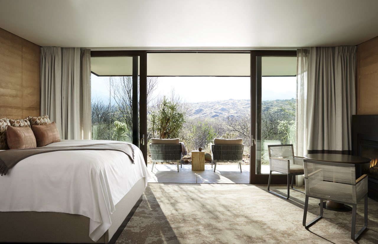 https://www.phoenixmag.com/wp-content/uploads/2019/07/170118_Miraval_603_007_hero_resized-Sunrise-1280x828.jpg