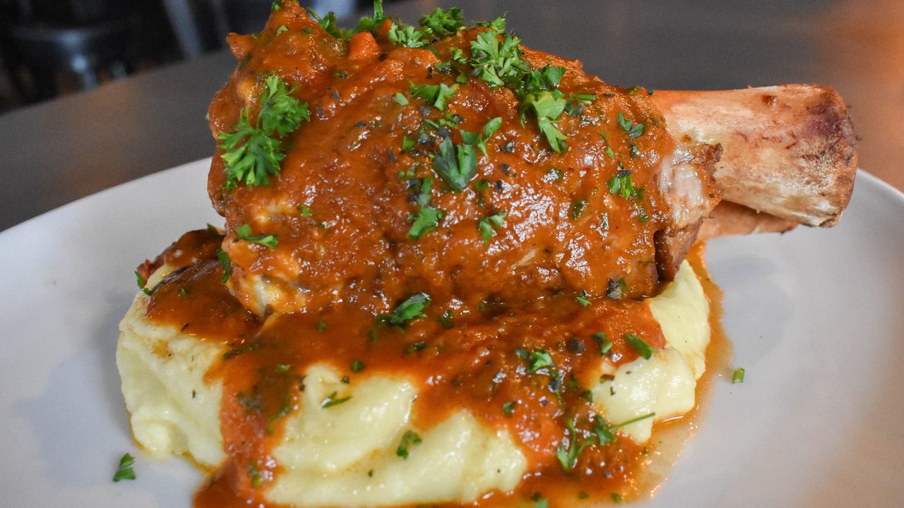 https://www.phoenixmag.com/wp-content/uploads/2019/07/Modern_pork_shank-1280x720.jpeg