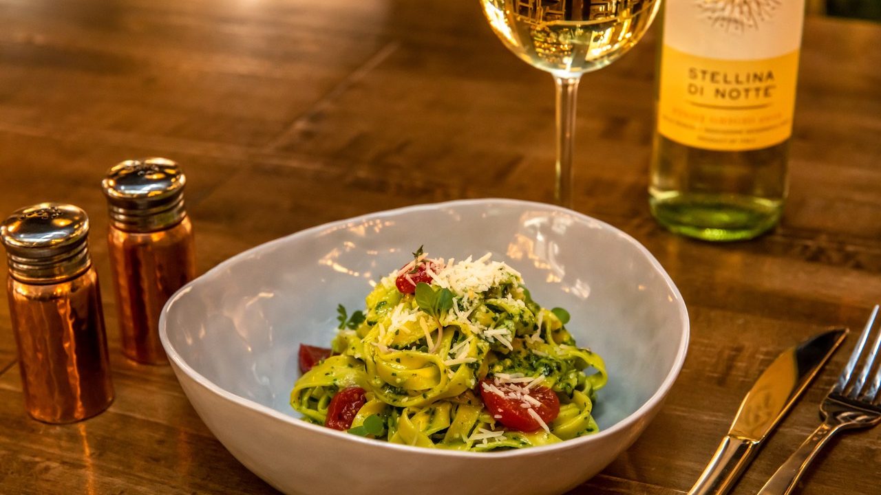 https://www.phoenixmag.com/wp-content/uploads/2019/10/HC-Pesto-Pasta2-1280x720.jpeg