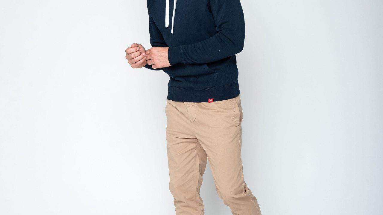 https://www.phoenixmag.com/wp-content/uploads/2019/10/Sportiqe-Chino-Jogger_Khaki-1280x720.jpg