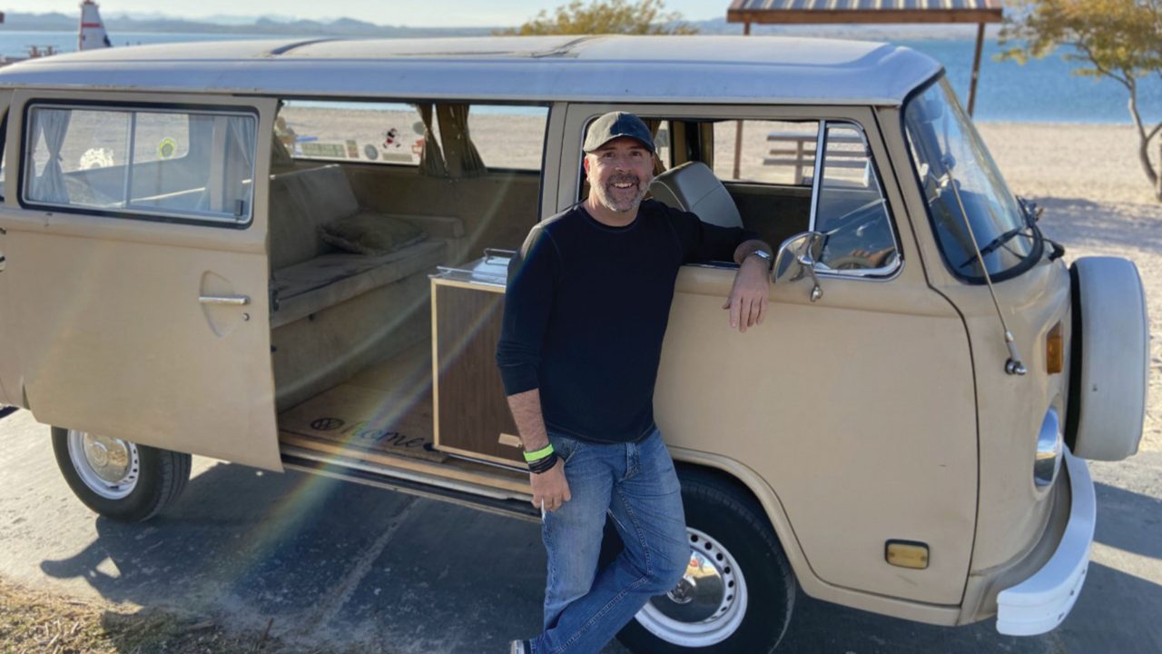 https://www.phoenixmag.com/wp-content/uploads/2020/02/PHM0320CU01-1280x720.jpg