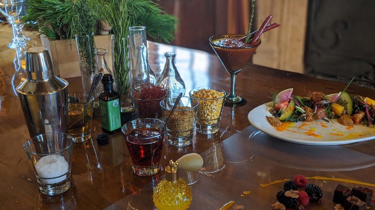 https://www.phoenixmag.com/wp-content/uploads/2020/08/ChefMOD1-1280x720.jpeg