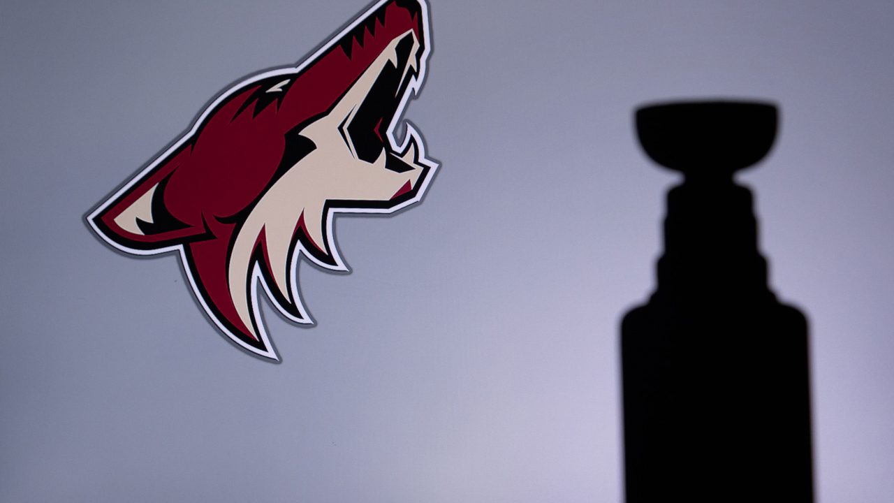https://www.phoenixmag.com/wp-content/uploads/2020/08/coyotes-playoffs-1280x720.jpg
