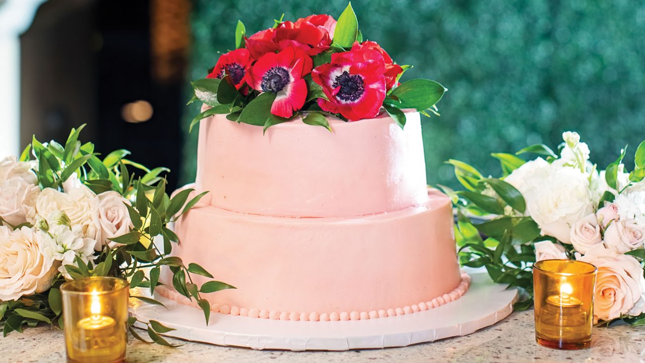 https://www.phoenixmag.com/wp-content/uploads/2020/10/PHM1120PF04-1280x720.jpg