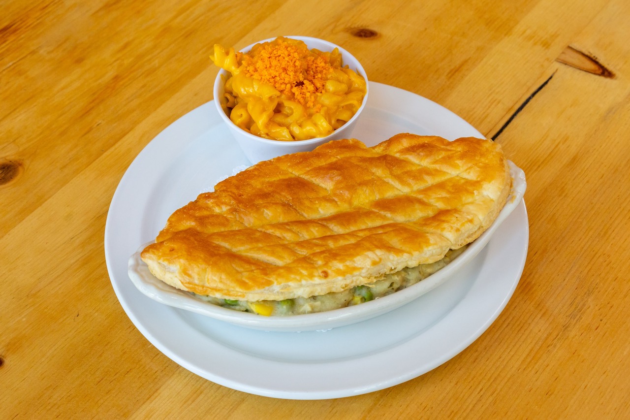 https://www.phoenixmag.com/wp-content/uploads/2021/05/Chicken-Pot-Pie-The-Lodge.jpeg