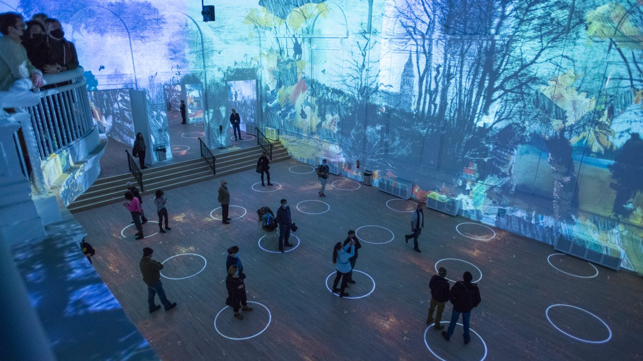 https://www.phoenixmag.com/wp-content/uploads/2021/08/Immersive-Van-Gogh-Chicago-3-Photo-Credit-Michael-Brosilow.-1-1280x720.jpg