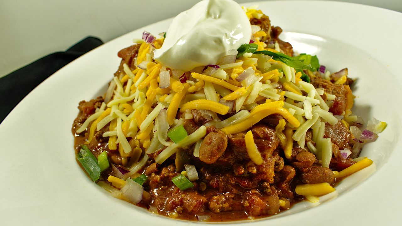 https://www.phoenixmag.com/wp-content/uploads/2021/11/Killer-chili-1280x720.jpeg