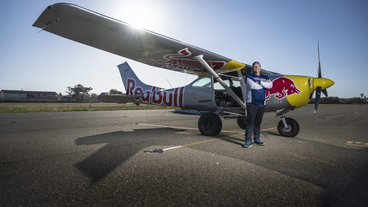 https://www.phoenixmag.com/wp-content/uploads/2022/04/MC_220308_planeswap_05996-1280x720.jpg