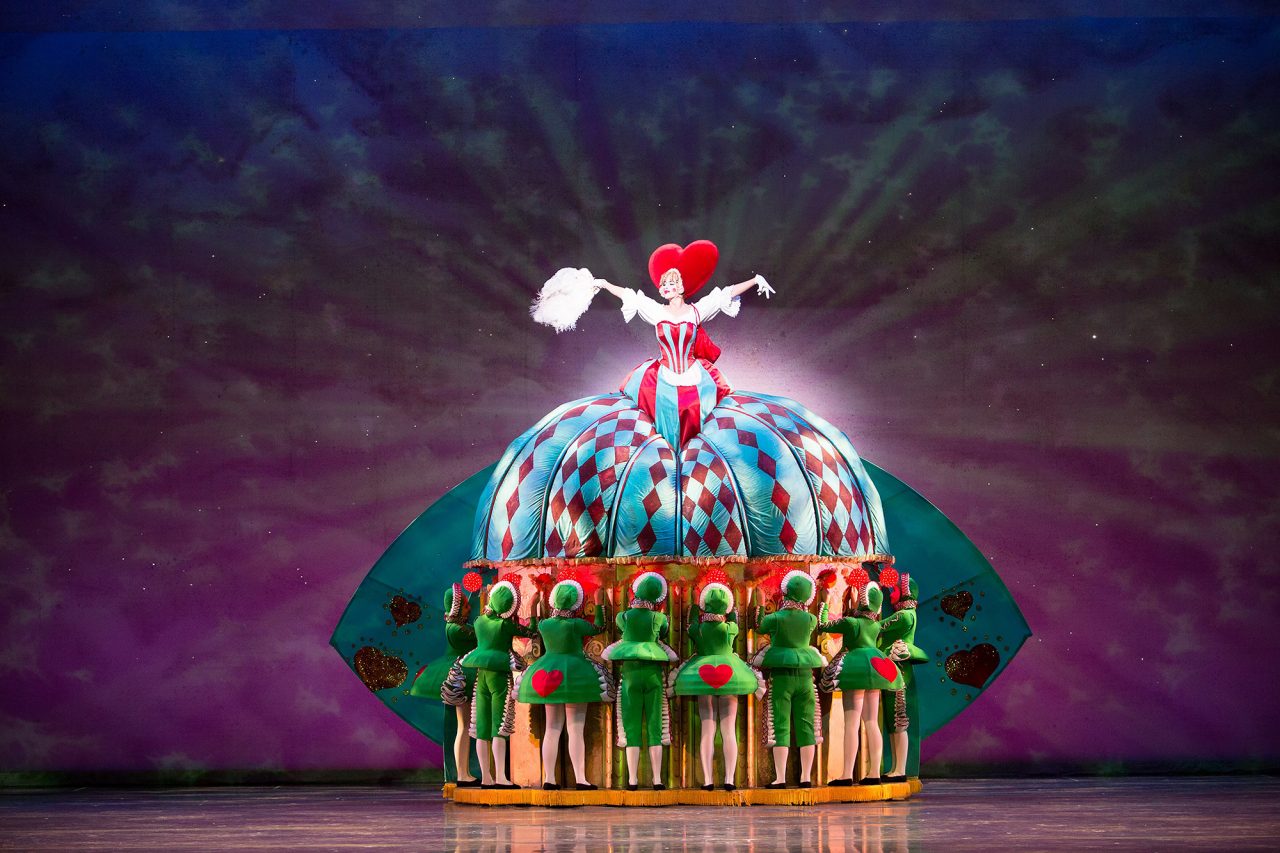 https://www.phoenixmag.com/wp-content/uploads/2022/11/Nutcracker.-Ballet-Arizona-dancers-in-The-Nutcracker.-Photo-by-Alexander-Iziliaev-1-1280x853.jpg