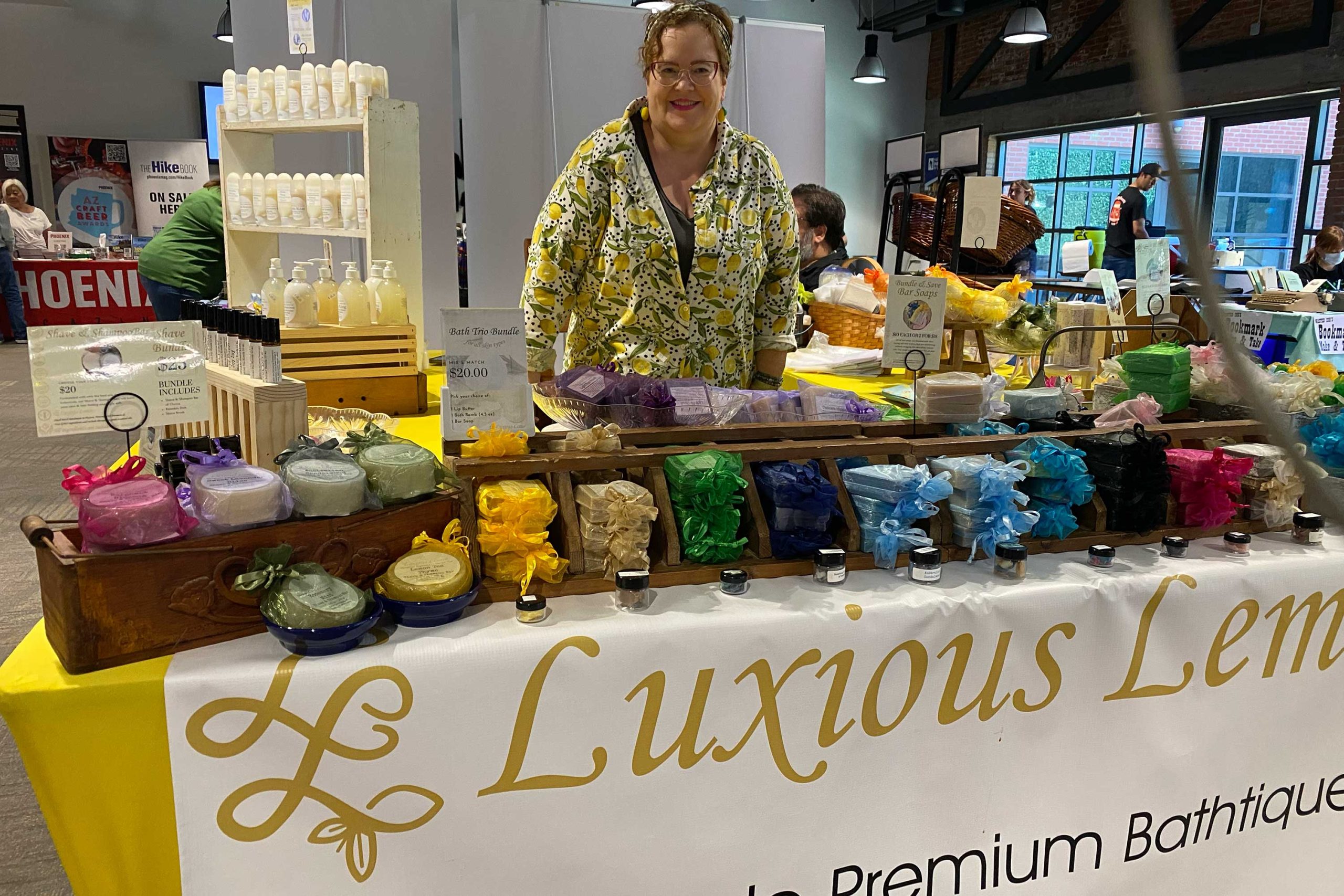 luxious