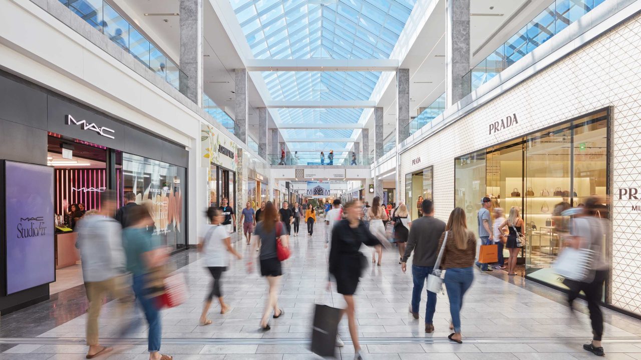 https://www.phoenixmag.com/wp-content/uploads/2023/10/mall-1280x720.jpg