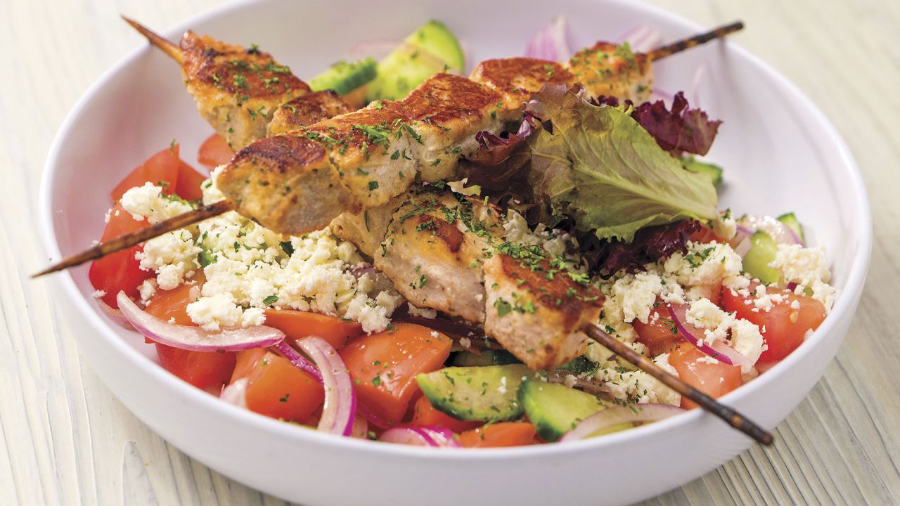 https://www.phoenixmag.com/wp-content/uploads/2024/01/PHM0224GlobalEats00_EE-1280x720.jpg