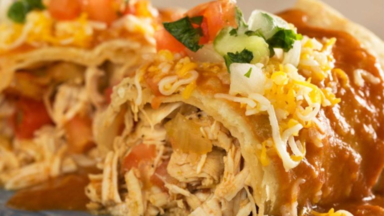 https://www.phoenixmag.com/wp-content/uploads/2024/03/Macayos-Chimi-Challenge-Thru-Sept-24-1280x720.jpg
