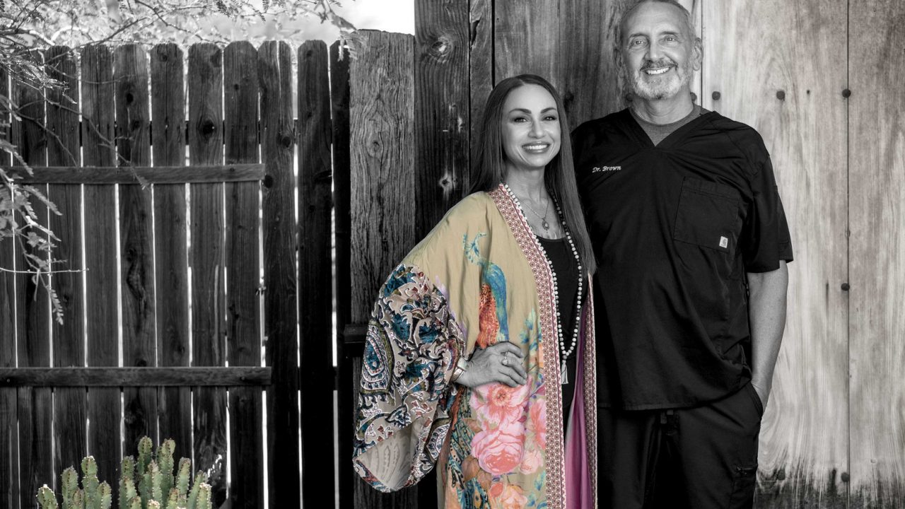 https://www.phoenixmag.com/wp-content/uploads/2024/06/PHM0824_Faces-of-Phoenix-Brown-Chiropractic_FP_FNLfeatured-1280x720.jpg