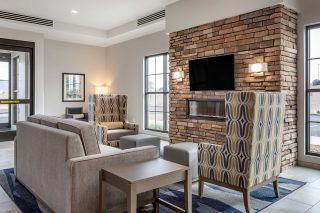 1726607998___az479lobby3