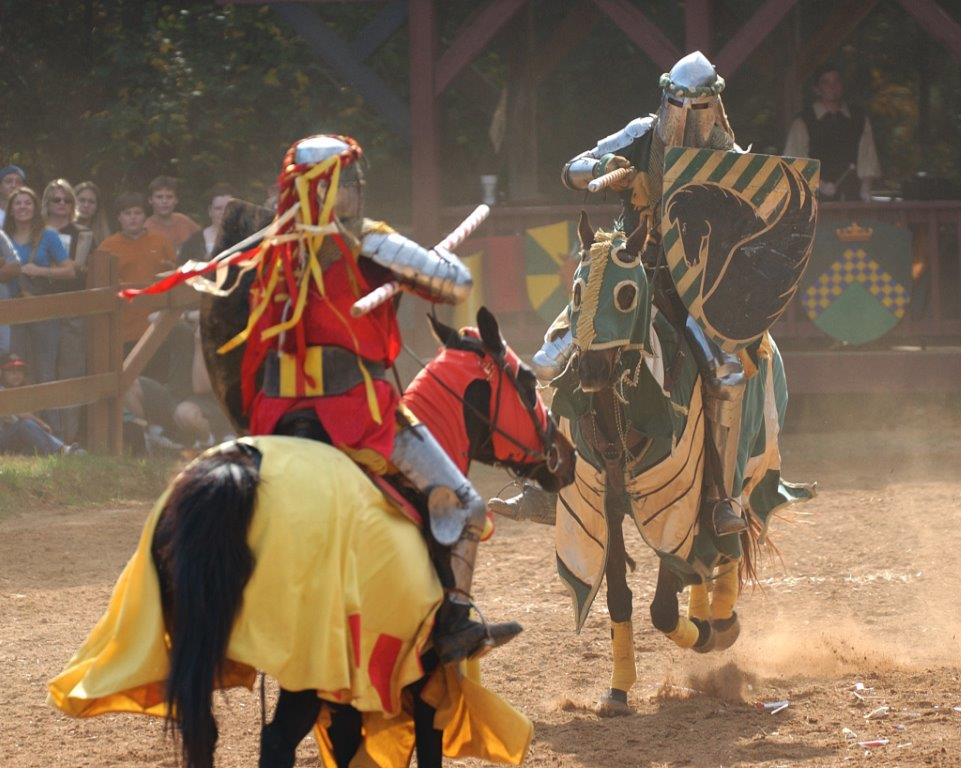 1727131549___joustaction