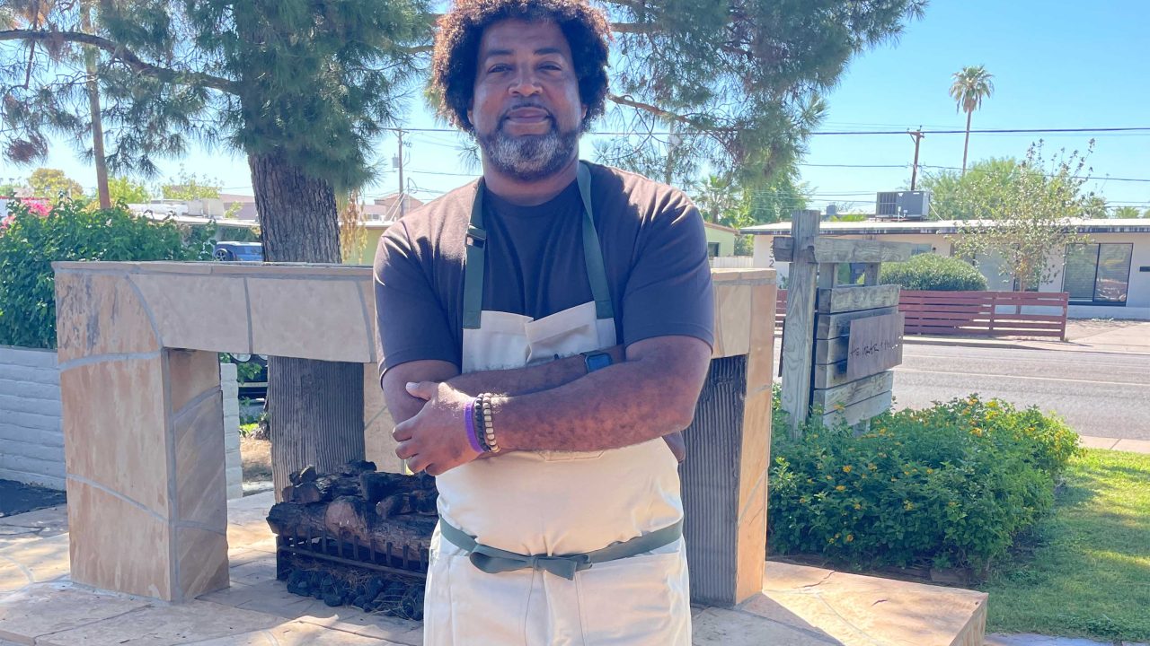 https://www.phoenixmag.com/wp-content/uploads/2024/09/Chef_Stephen_Jones-featred-1280x720.jpg