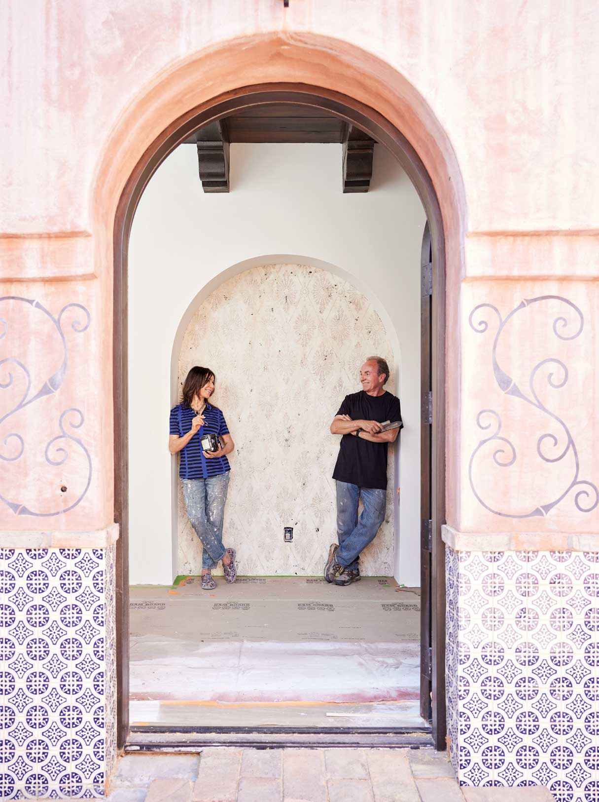 Decorative painter Anna Sadler and her husband and sidekick, Scott, in one of their Scottsdale projects. Decorative painter Anna Sadler and her husband and sidekick, Scott, in one of their Scottsdale projects.