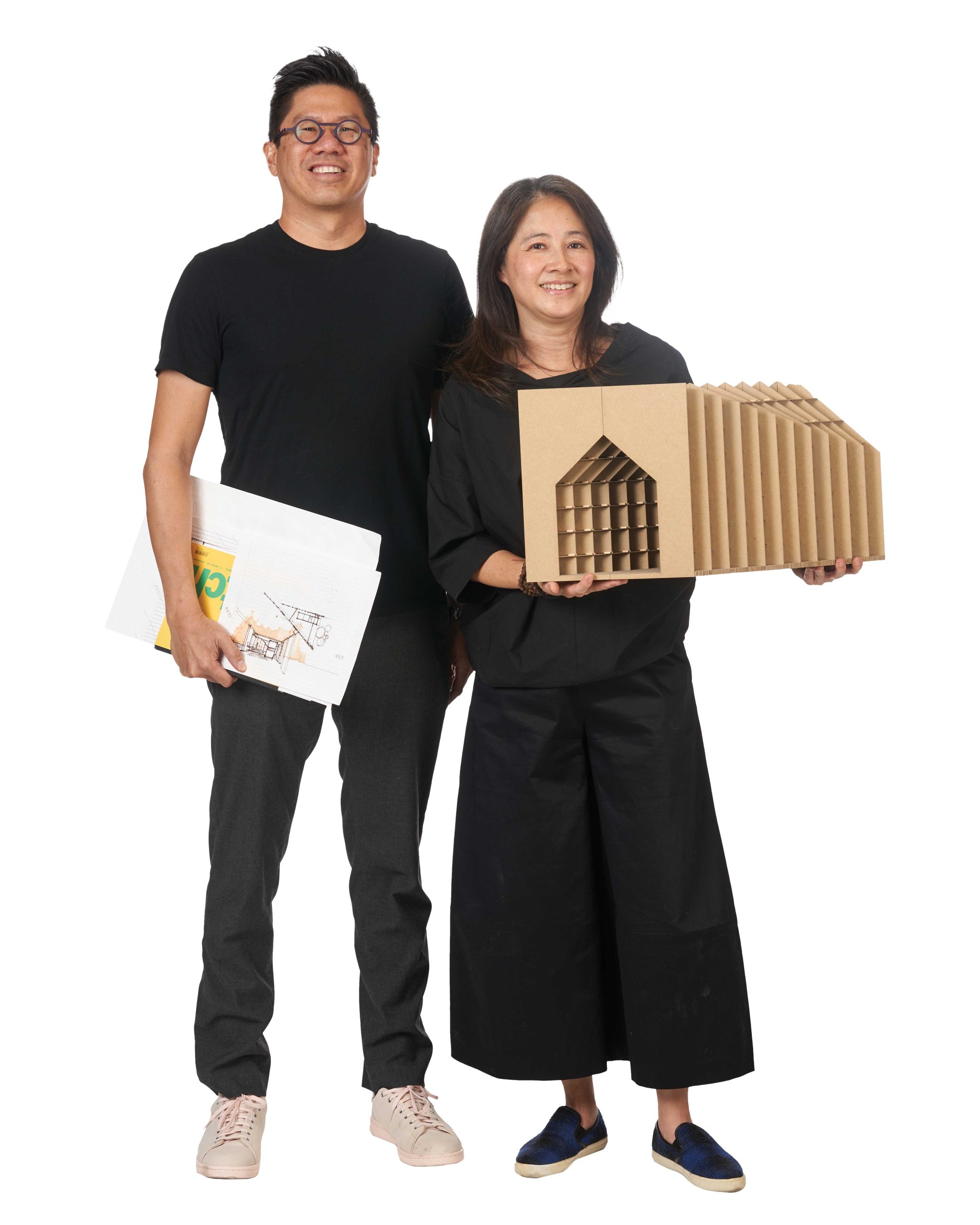 https://www.phoenixmag.com/wp-content/uploads/2024/10/PHM1224Patricia_Tommy-Suchart_0091-scaled.jpg