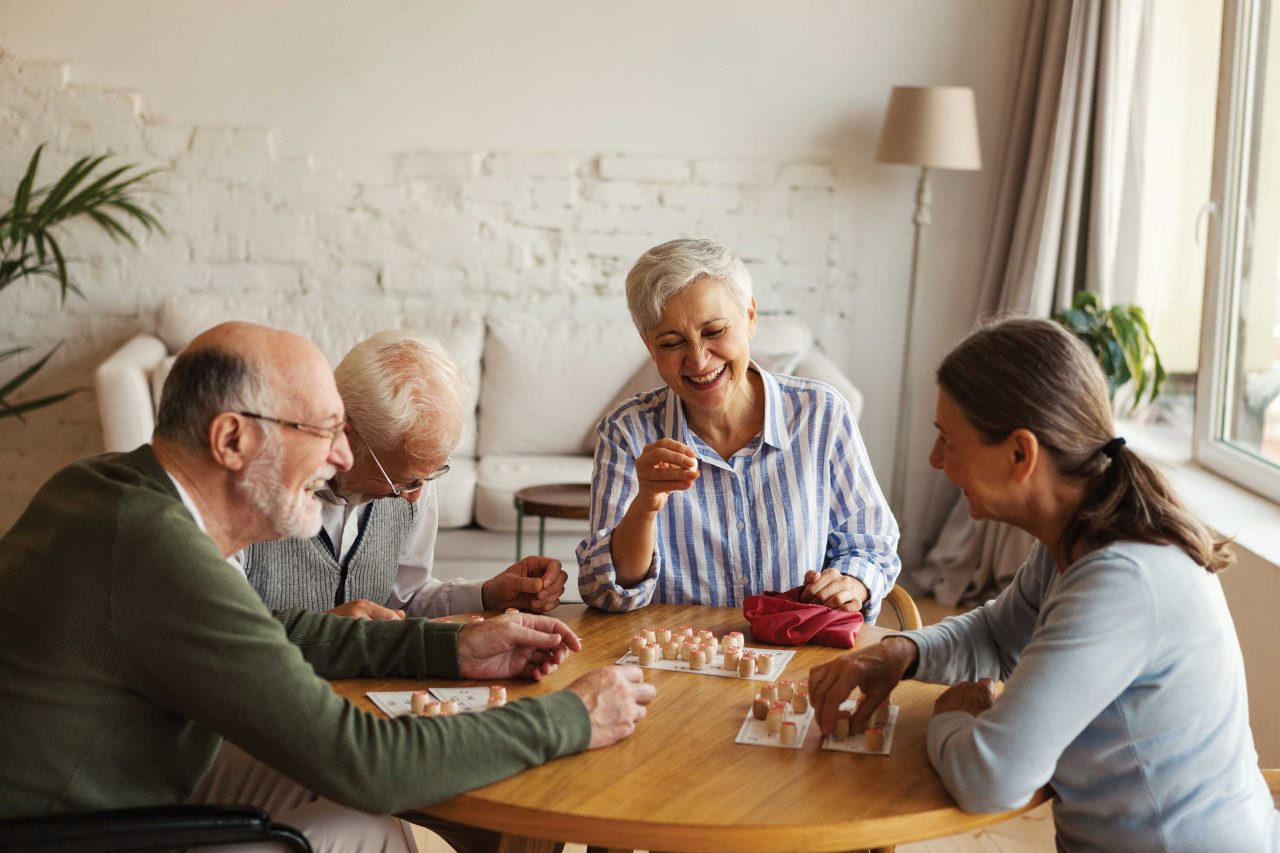 https://www.phoenixmag.com/wp-content/uploads/2024/10/PHM1224SENIOR02-1280x853.jpg