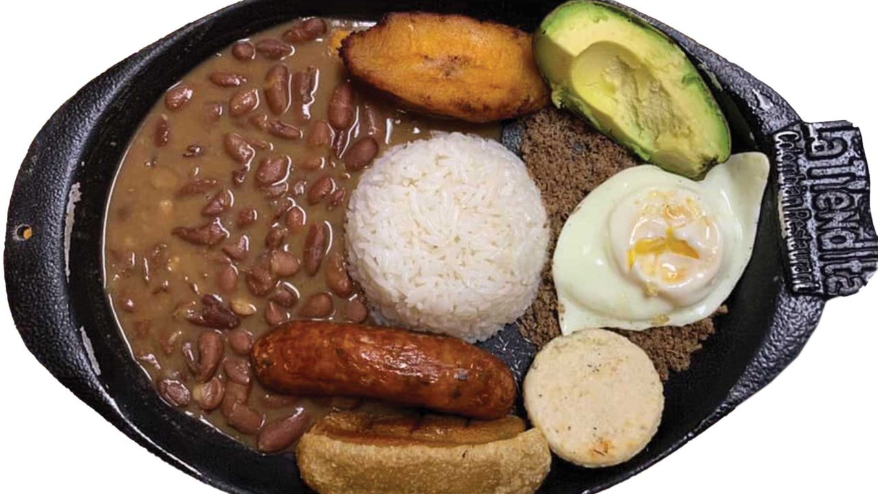 https://www.phoenixmag.com/wp-content/uploads/2024/11/CTYG2025FoodDrink30-1280x720.jpg
