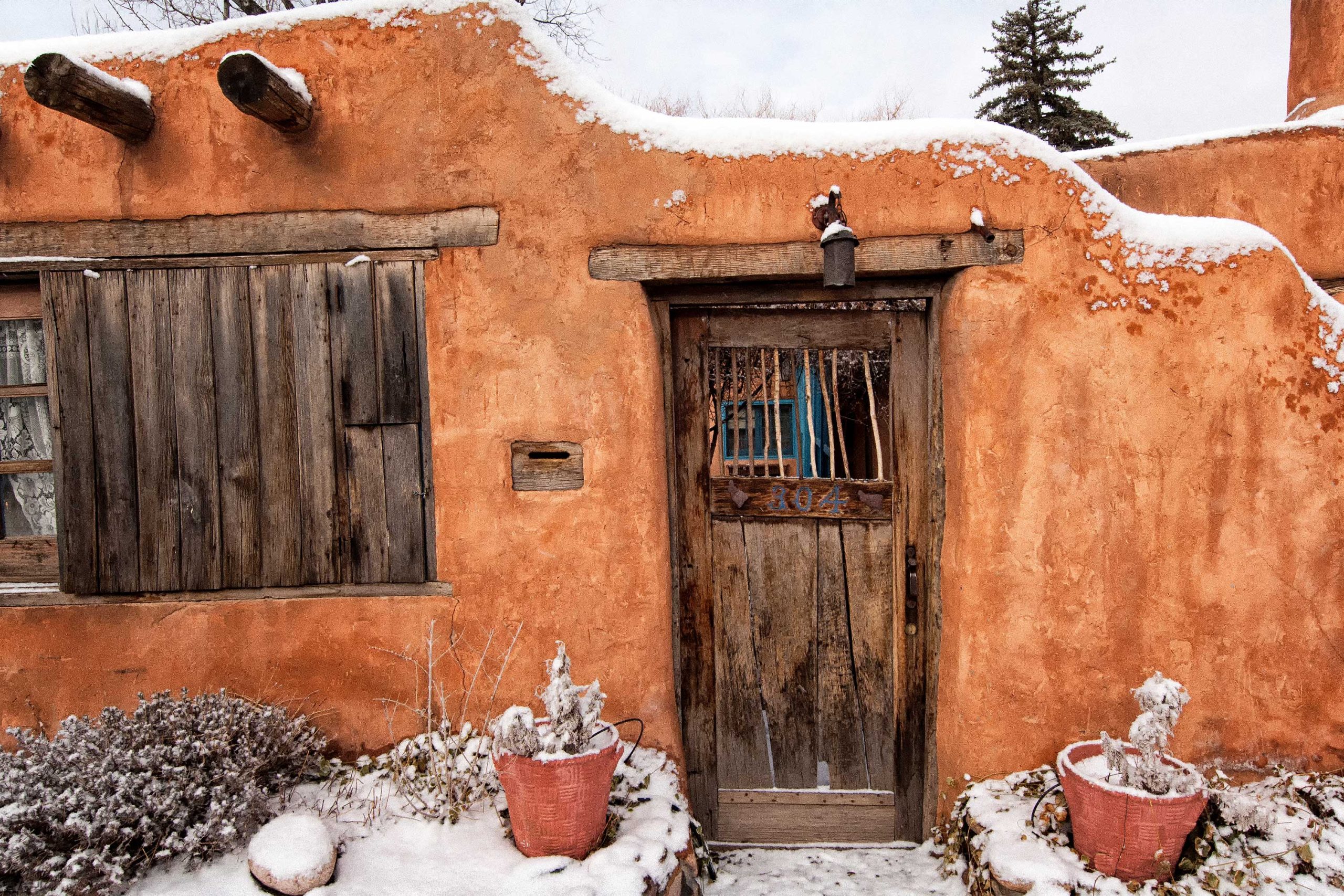 AdobeStock_408416449 https://www.phoenixmag.com/wp-content/uploads/2025/01/AdobeStock_408416449-scaled.jpg
