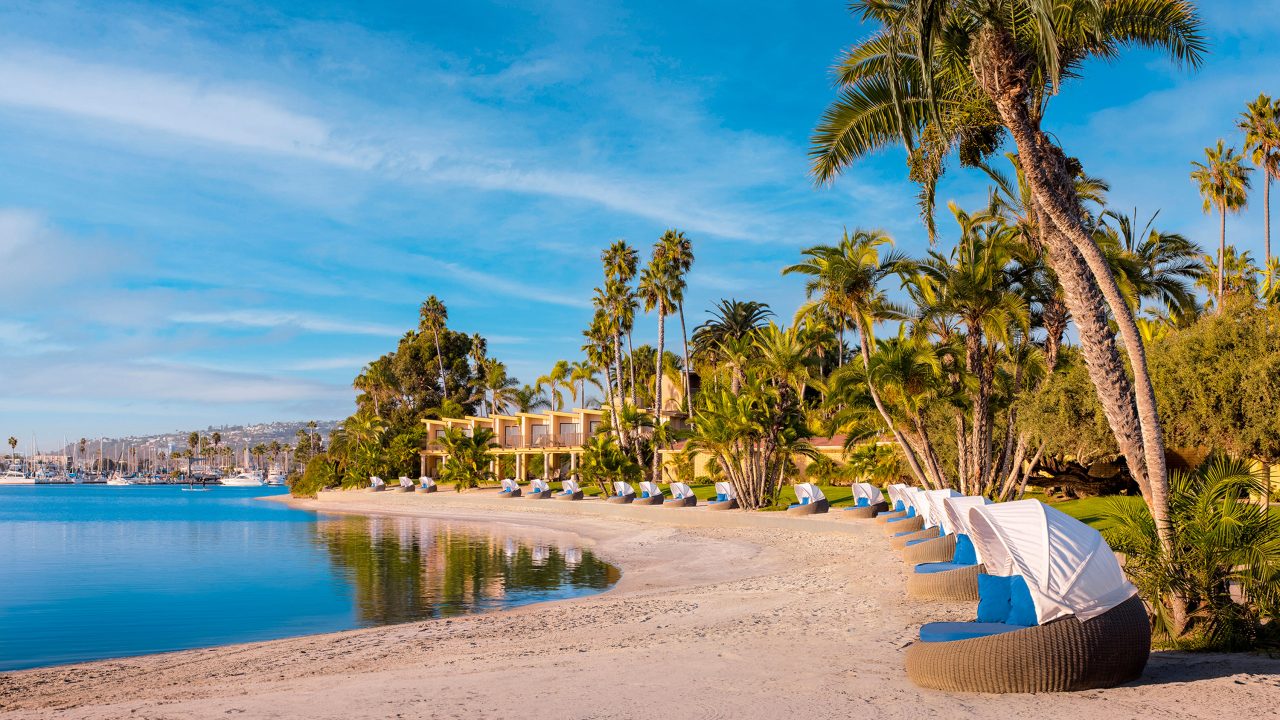 https://www.phoenixmag.com/wp-content/uploads/2025/03/Bahia-Resort-beach-1280x720.jpg