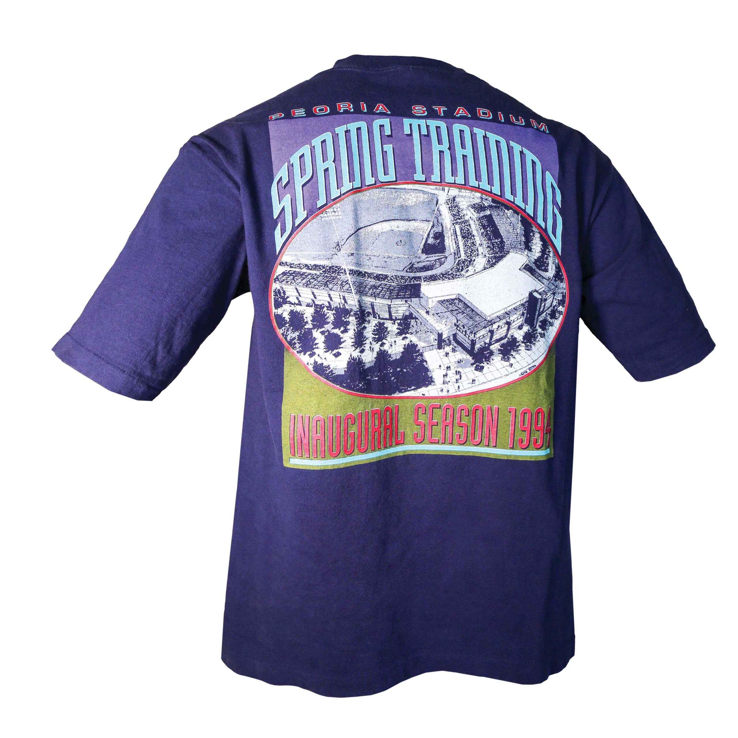 PHM0425PF02shirt https://www.phoenixmag.com/wp-content/uploads/2025/03/PHM0425PF02shirt-scaled.jpg