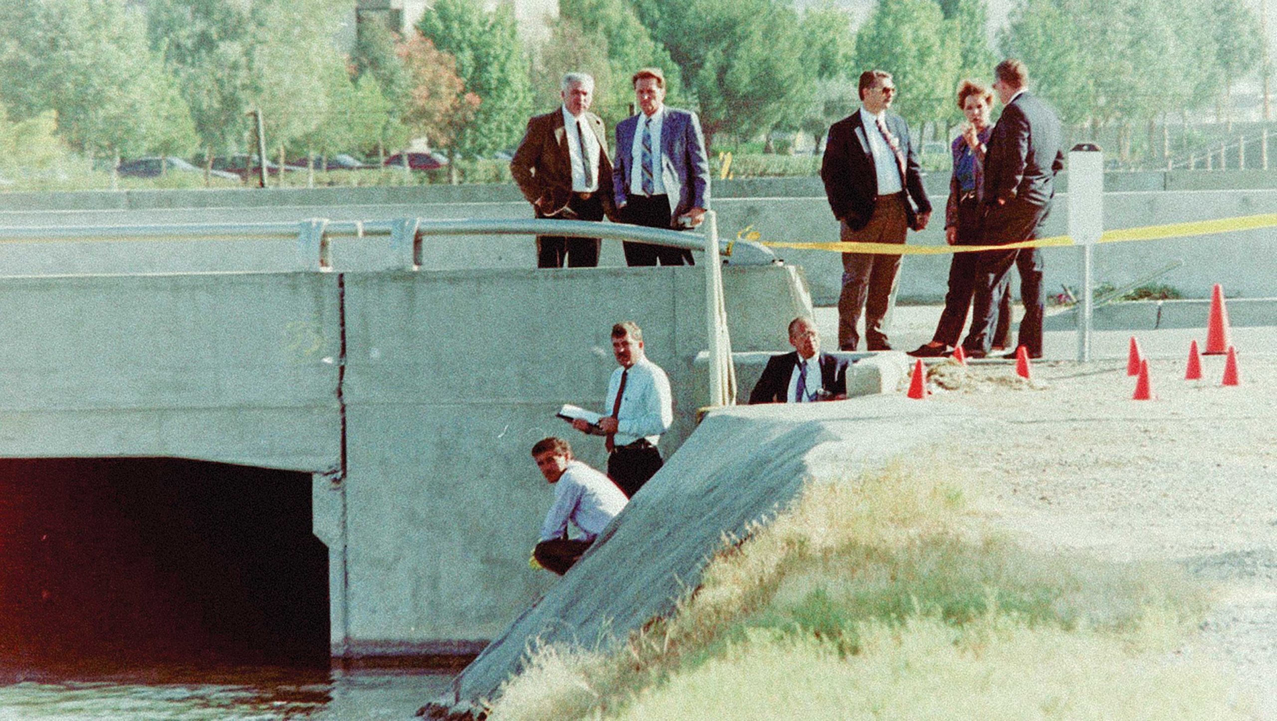  Anayansi Ramierez/Steve Schumacher/the aRizona Republic/Newspapers.com 