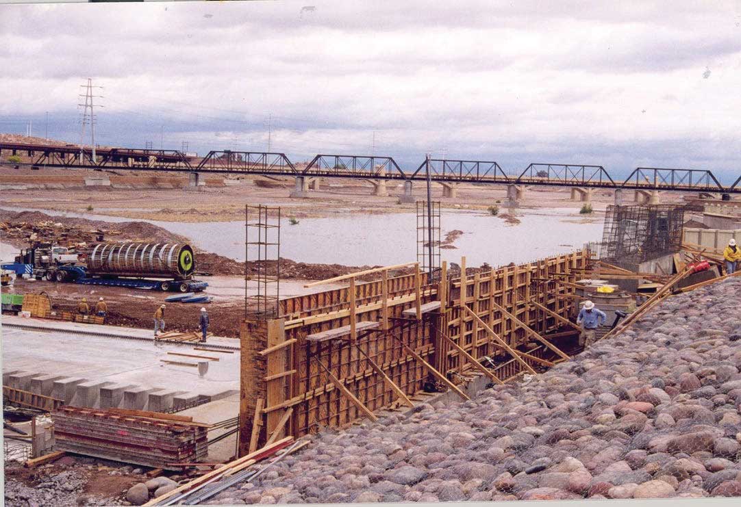 Anayansi Ramierez/Steve Schumacher/the aRizona Republic/Newspapers.com 