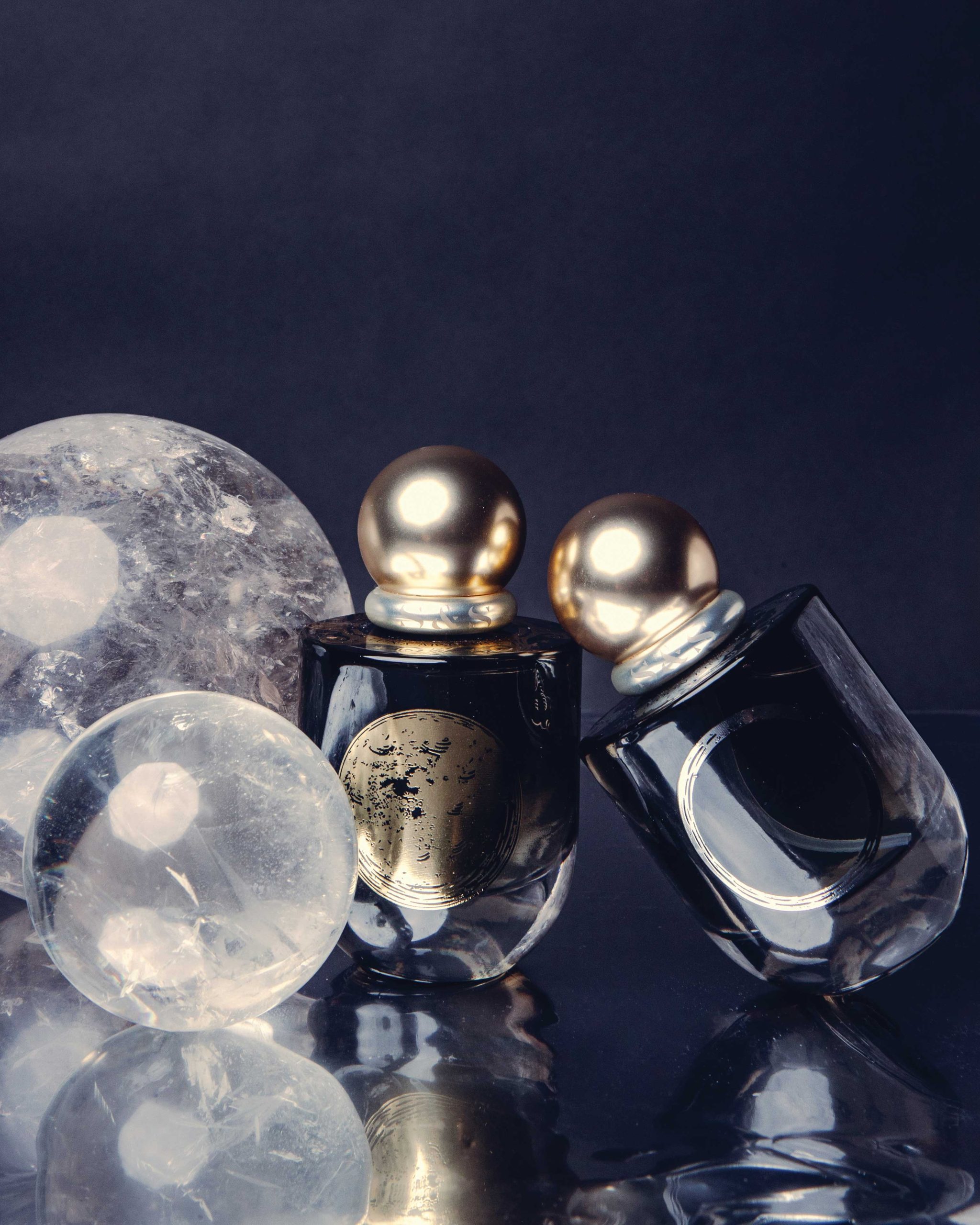 PHM1225GGSS_ParfumProduct-6 https://www.phoenixmag.com/wp-content/uploads/2025/10/PHM1225GGSS_ParfumProduct-6-scaled.jpg