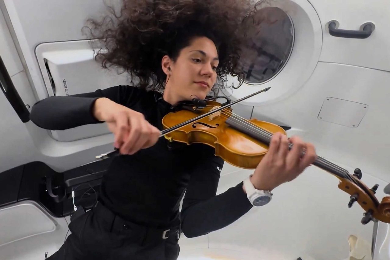 https://www.phoenixmag.com/wp-content/uploads/2026/01/Astronaut-Sarah-Gillis-SpaceX-1280x853.jpg