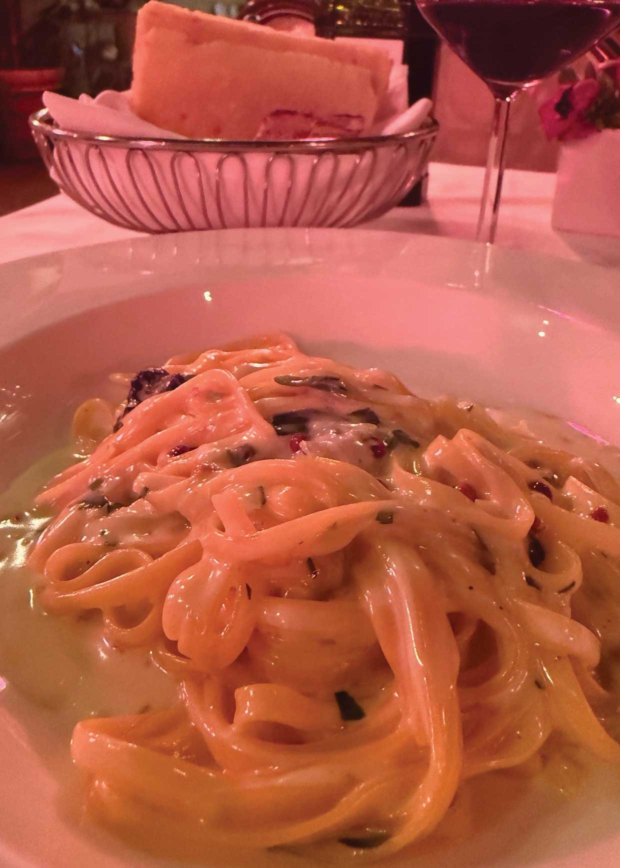 Bacaro Montenapoleone’s signature tagliolini al limone